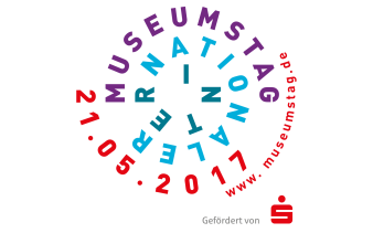 Grafik: Logo Internationaler Museumstag 2017 © Internationaler Museumstag Grafik mit farbigem Text in Spirale geschrieben: "Internationaler Museumstag 21.05.2017 www.museumstag.de"
