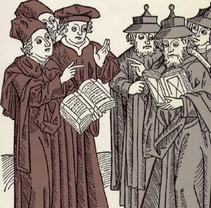 Abgebildet ist ein Holzschnitt von Johannes Schnitzer aus Armsheim (1483). Er zeigt ein "Streitgespräch zwischen Juden und Christen". Die drei rechts stehenden Juden tragen die zeittypischen nach oben spitz zulaufenden und in einer Kugel mündenden Judenhüte. Während sie durchweg vollbärtig dargestellt sind, sind die drei christlichen Gelehrten glatt rasiert und tragen Gelehrtenhüte. Die zwei Gruppen stehen sich gegenüber und scharen sich jeweils um eine Person, die ein Buch in Händen hält und daraus zu rezitieren scheint.