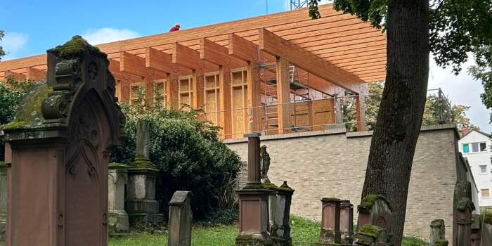 Interner Verweis: Vortrag von Birgit Kita: Speyer, Worms, Mainz – das Welterbe SchUM-Stätten und seine Besuchszentren