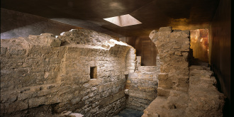 Eintauchen in eine andere Zeit:  Führungen zur mittelalterlichen Mikwe während der Denkmalwoche