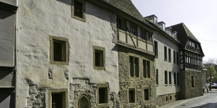 Interner Verweis: Steinernes Haus